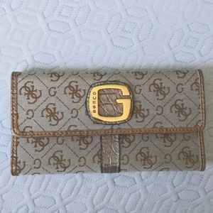Guess wallet